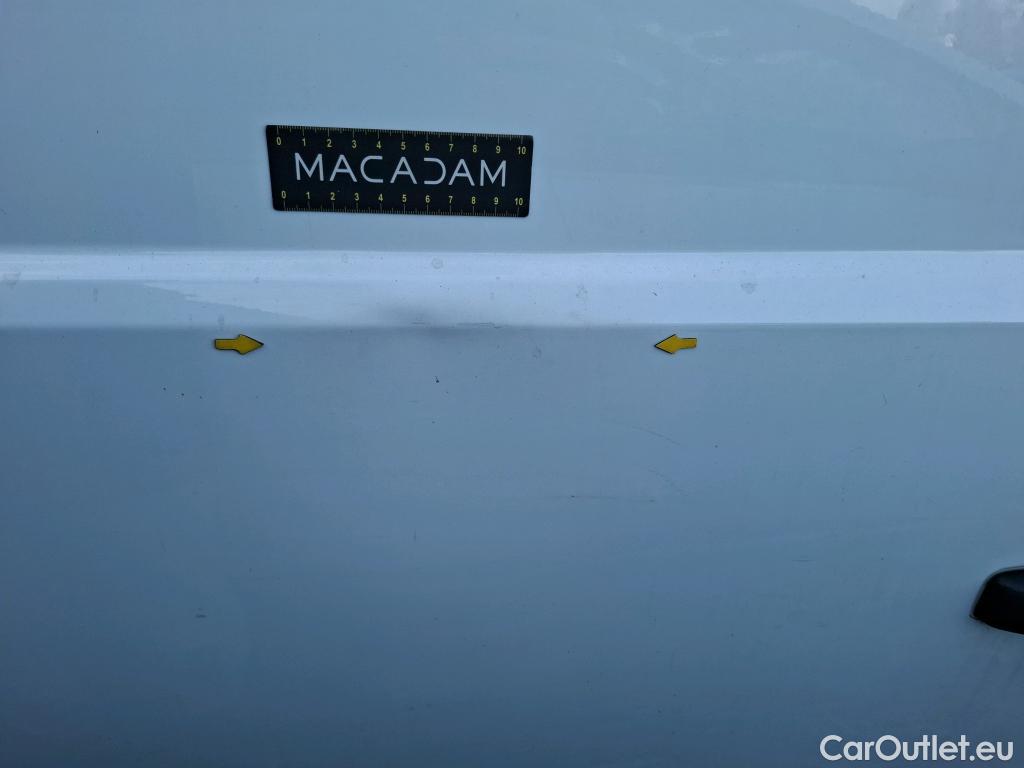  Renault  Trafic RENAULT  / 2014 / 4P / Fourgon tôlé &FG GCF L1H1 1200 dCi 95 E6 #9