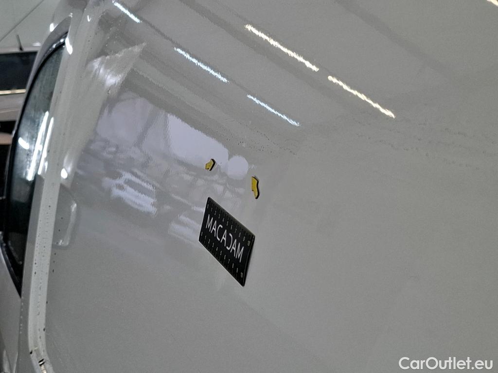  Volkswagen  Caddy VOLKSWAGEN  Maxi Van / 2015 / 4P / Fourgonnette 2.0 TDI MAXI 102 Business Line #2