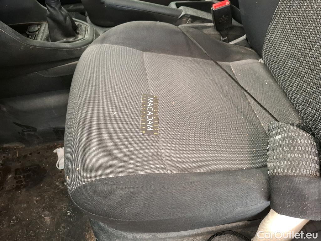  Volkswagen  Caddy VOLKSWAGEN  Van VU 4p Fourgonnette 2.0 TDI 102 #72