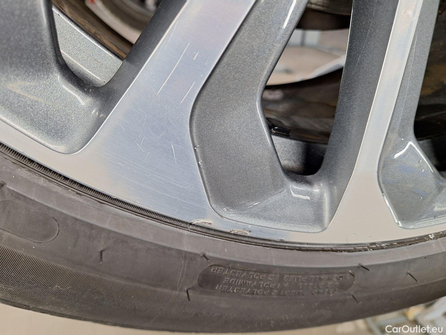  Audi  E-TRON Audi,  '19 BEV, Audi  55 Quattro Advanced 5d #4