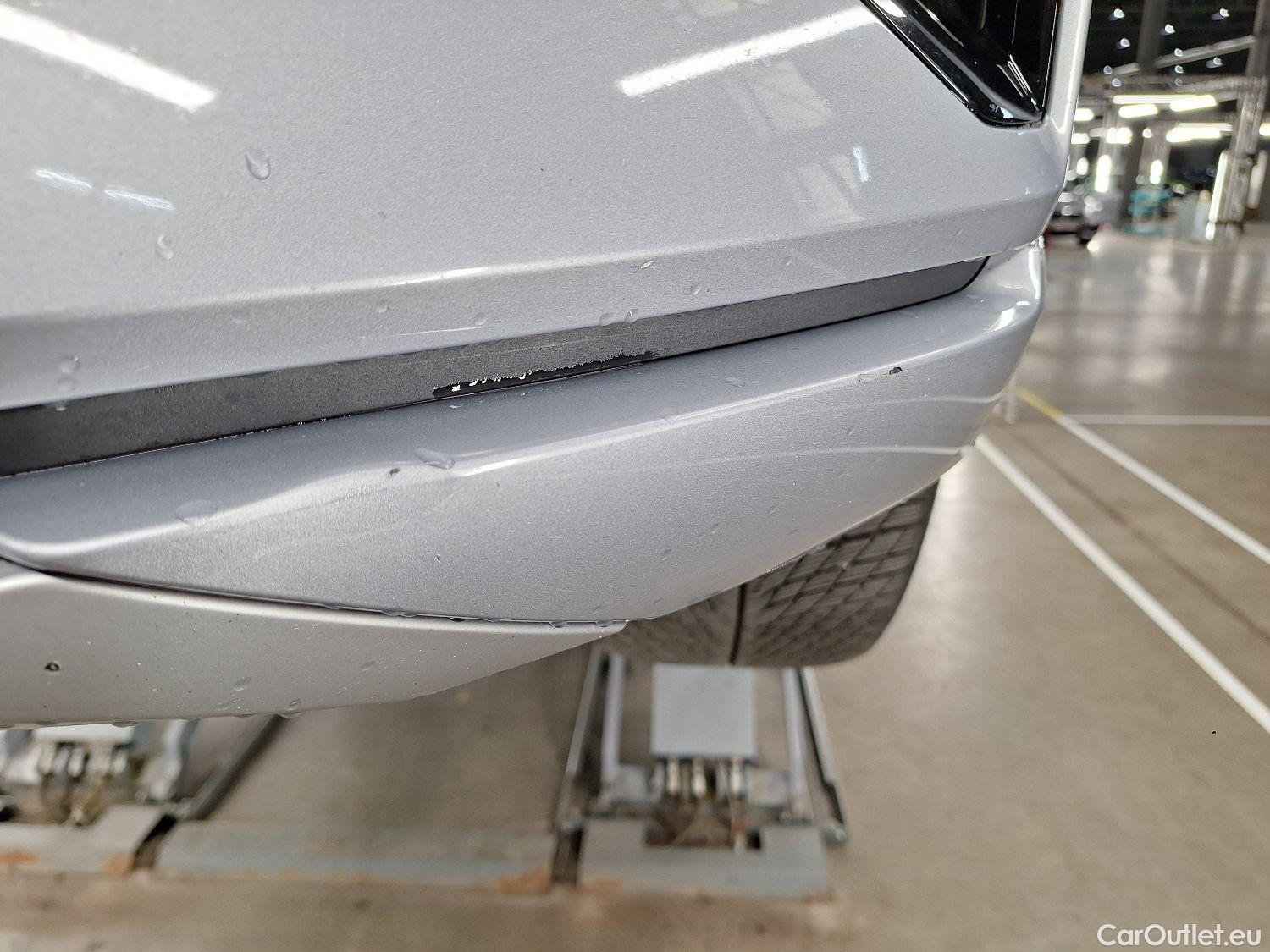  Audi  E-TRON Audi,  '19 BEV, Audi  55 Quattro Advanced 5d #12