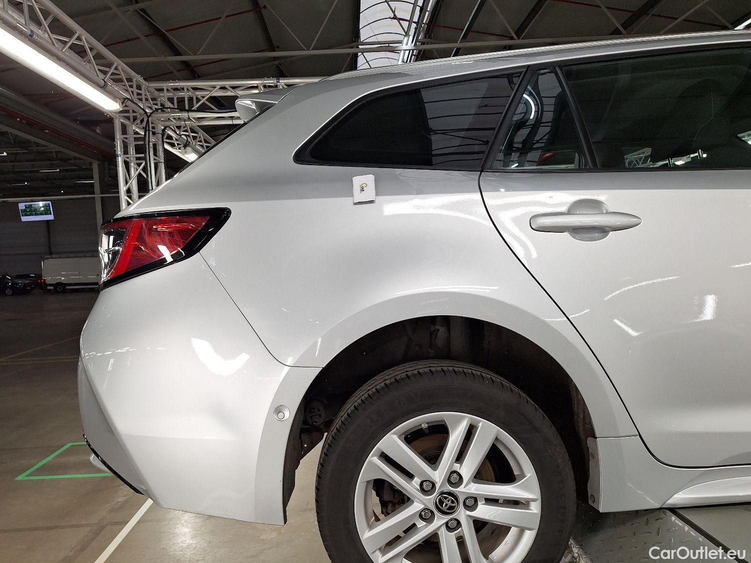  Toyota  Corolla Toyota,  TS '19, Toyota  Touring Sports 1.8 Hybrid Dynamic e #22