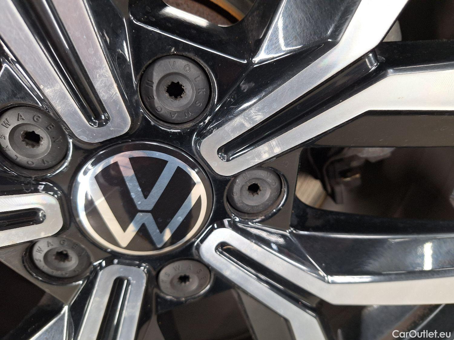  Volkswagen  Passat VW,  Variant FL'19, Volkswagen  Variant 2.0 TDI SCR 110kW DSG7 E #5