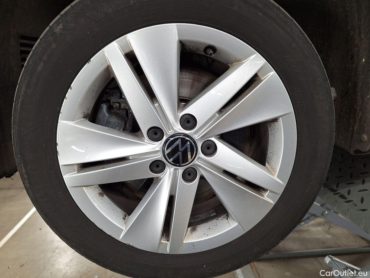  Volkswagen  Golf  VW, VIII Var '20, Volkswagen Variant VIII 2.0 TDI 85kW Life 5d #15