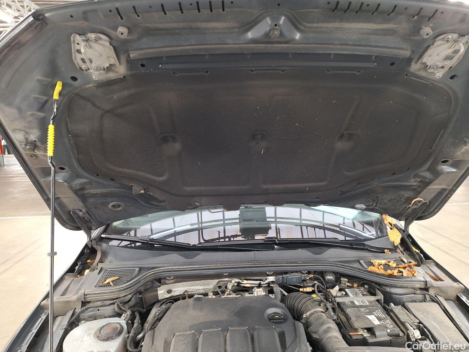  Volkswagen  Golf  VW, VIII Var '20, Volkswagen Variant VIII 2.0 TDI 85kW Life 5d #35