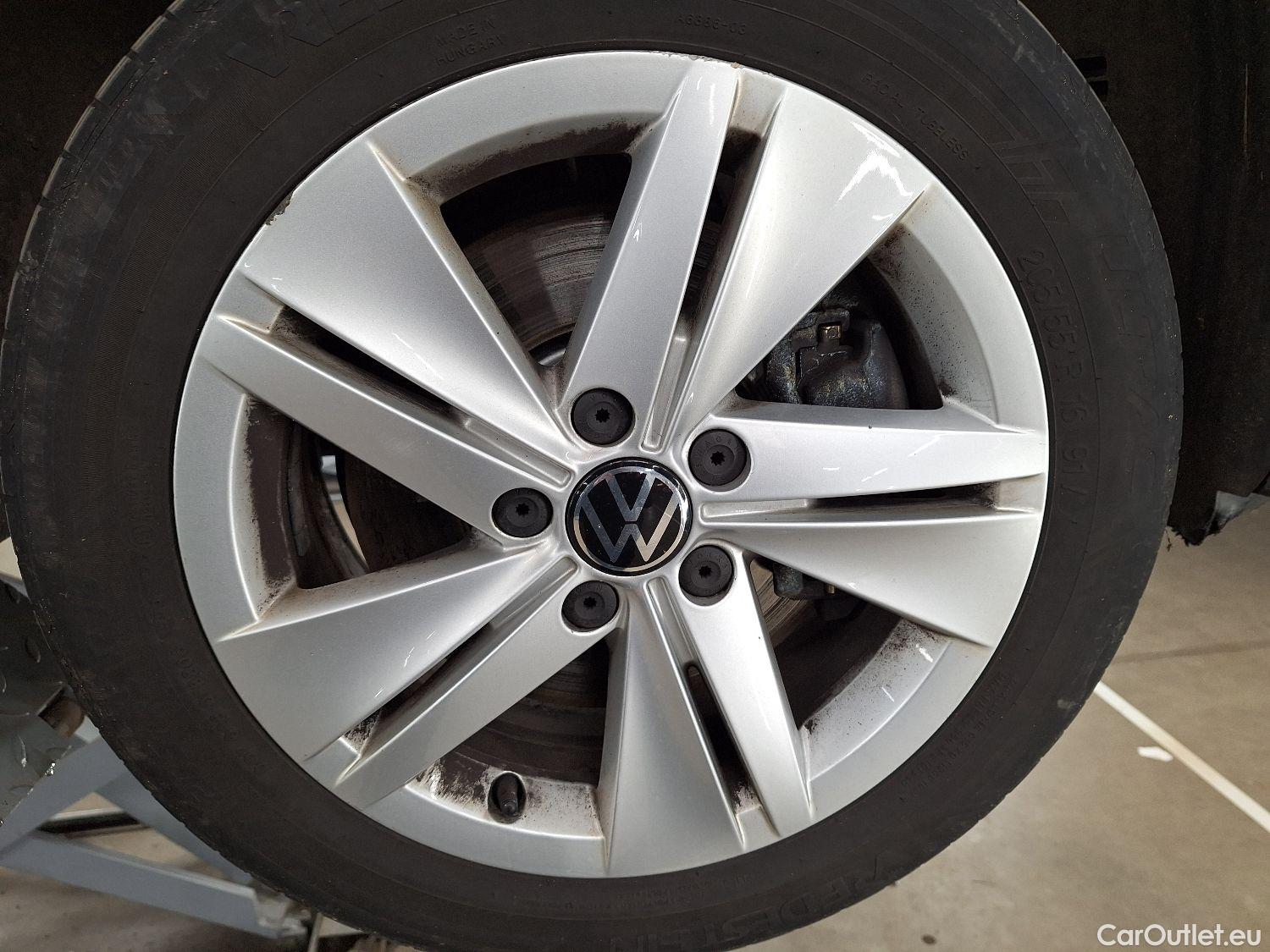  Volkswagen  Golf  VW, VIII Var '20, Volkswagen Variant VIII 2.0 TDI 85kW Life 5d #3