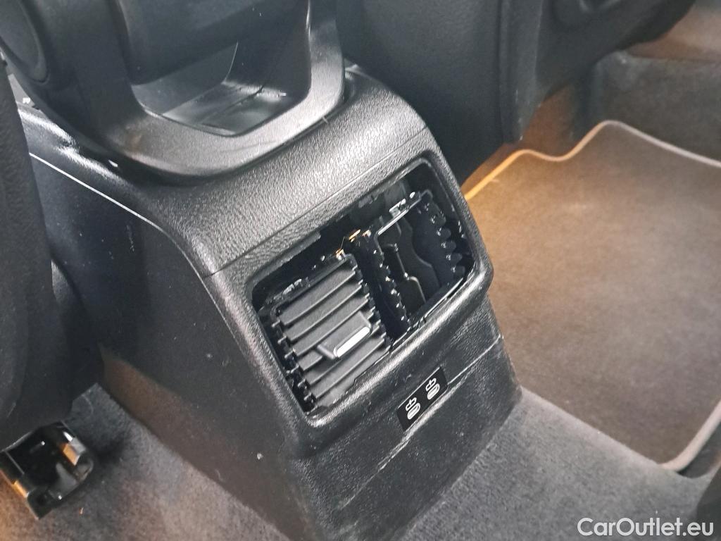  Bmw  X1 BMW  / 2019 / 5P / todoterreno sDrive18d #7