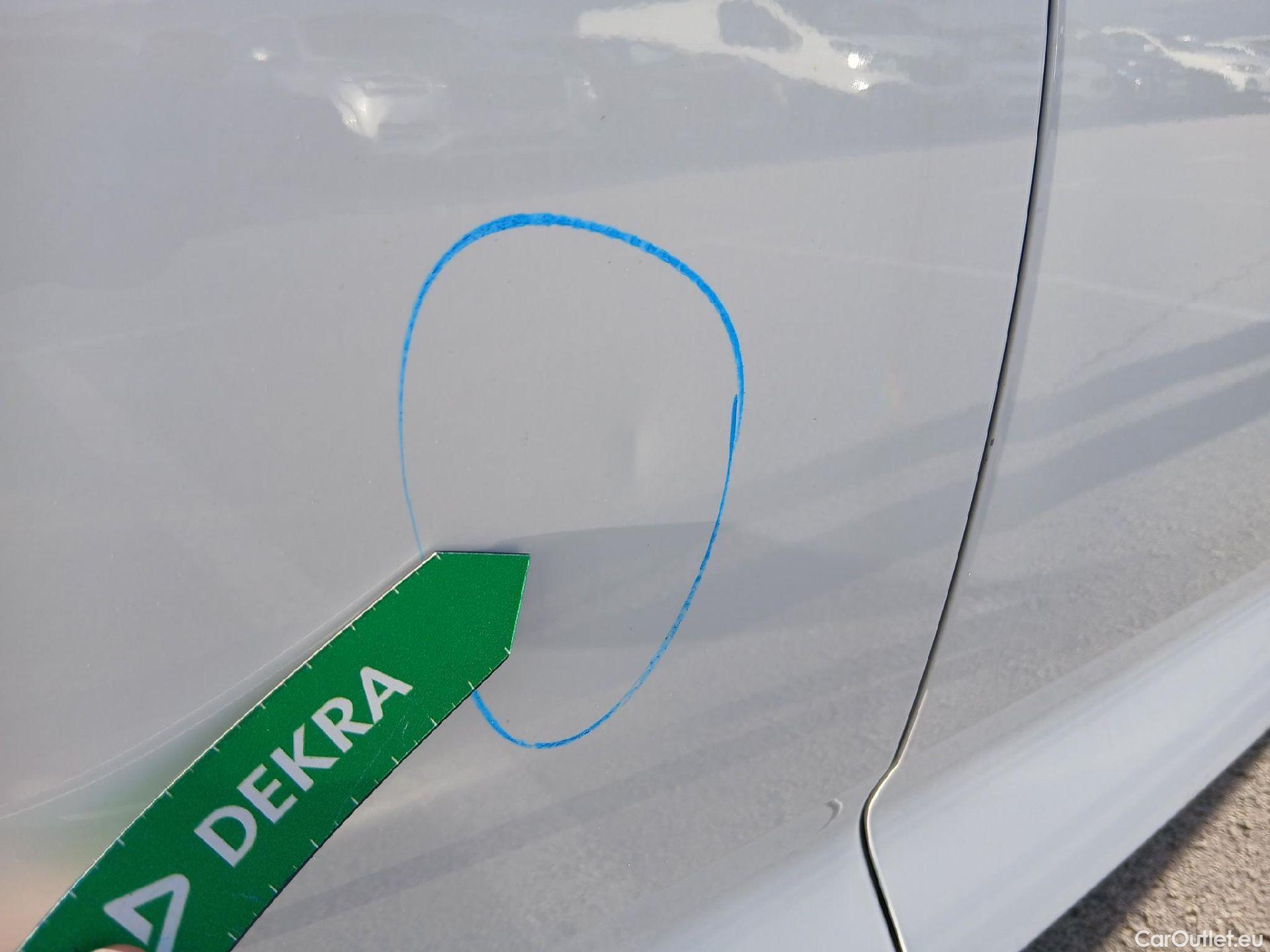  Opel  Insignia OPEL  / 2020 / 5P / berlina con portón GS Edition 1.5D DVH 90kW (122CV) MT6 #28