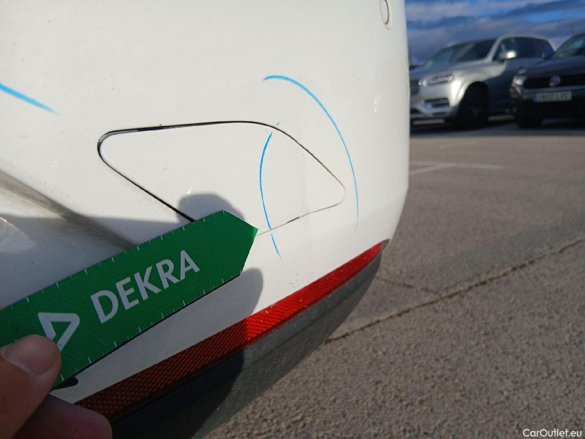  Opel  Insignia OPEL  / 2020 / 5P / berlina con portón GS Edition 1.5D DVH 90kW (122CV) MT6 #18