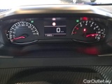  Peugeot  2008 PEUGEOT  / 2019 / 5P / CROSSOVER PURETECH 100 ALLURE S/S #4