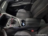  Peugeot  3008 PEUGEOT  / 2020 / 5P / SUV BLUEHDI 130 SeS ACTIVE PACK #103