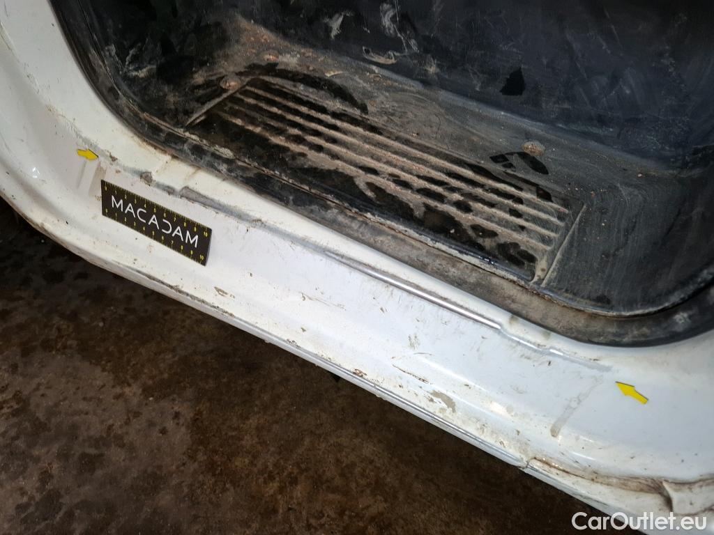  Citroen  Jumper CITROEN  Benne SC VU 2p Pick-up 35 L2 BlueHDi 130 BVM6 Confort #9