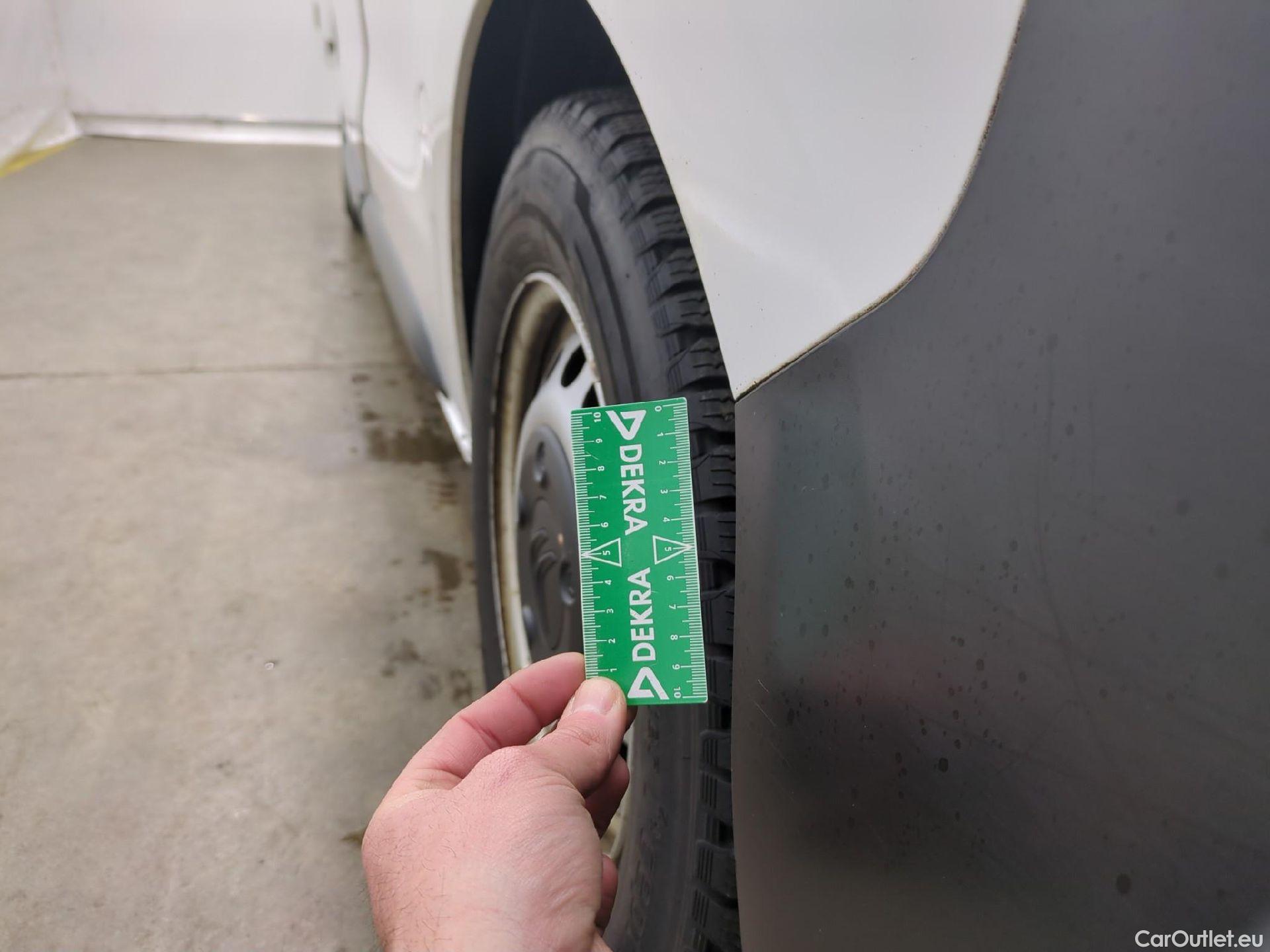  Citroen  Jumpy  Fourgon Club M 1.5 BlueHDi 100CV BVM6 E6dT #11