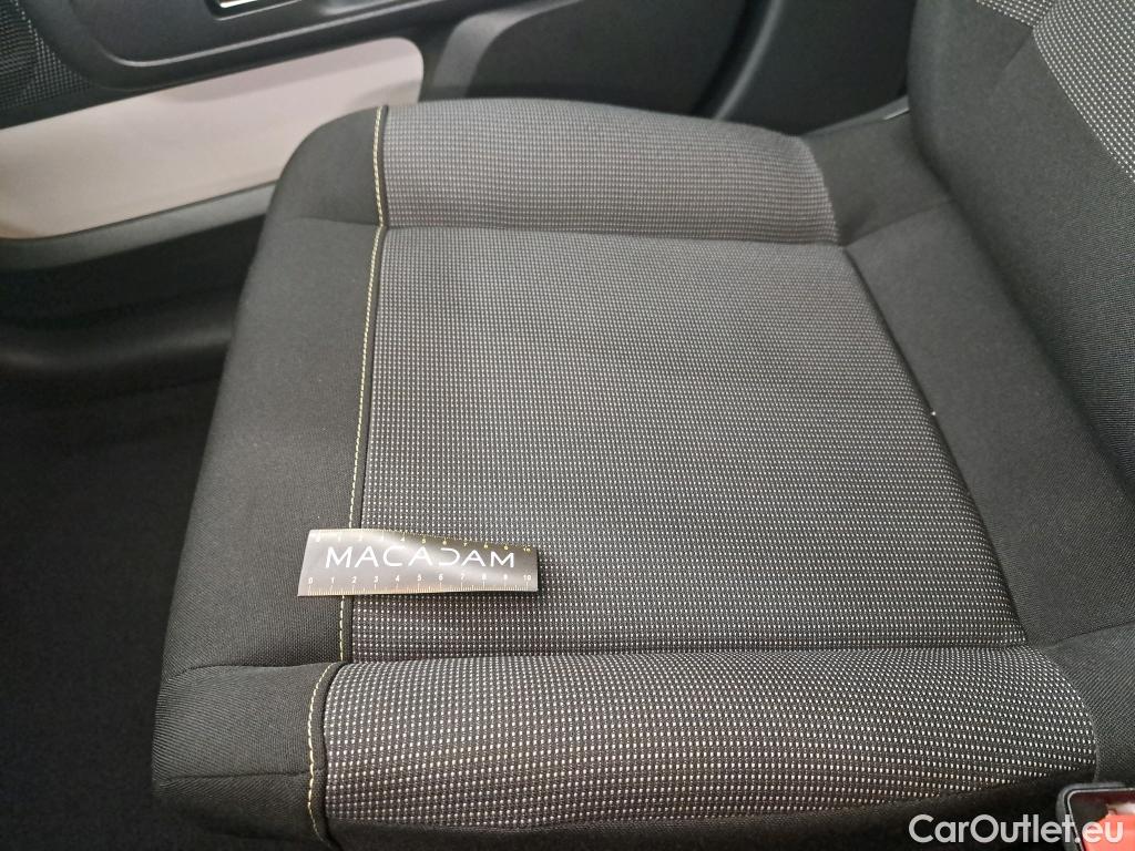  Citroen  C3  Max 1.2 PureTech 80CV BVM5 6E #1