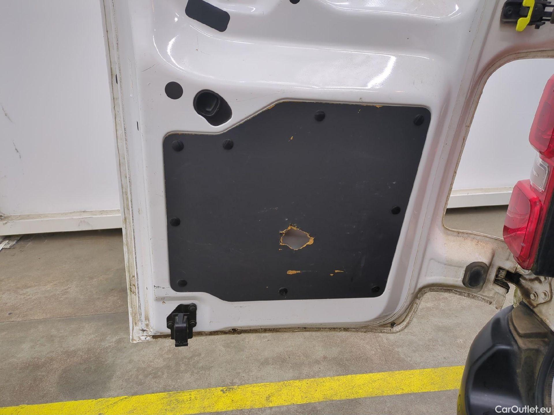  Citroen  Jumpy  Fourgon Club M 1.5 BlueHDi 100CV BVM6 E6dT #4