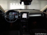  Volvo  XC 40 VOLVO XC40 / 2017 / 5P / SUV T3 AUTOMATICO MOMENTUM PRO #3