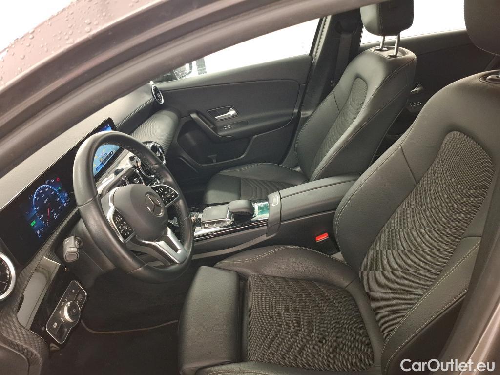  Mercedes  A-Klasse MERCEDES-BENZ Classe A Compact / 2018 / 5P / Berline A 250 e Business Line 8G-DCT #16