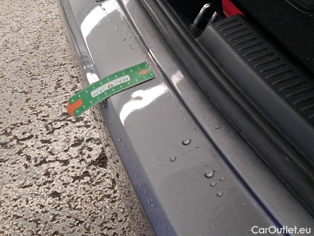  Mercedes  A-Klasse MERCEDES-BENZ Classe A Compact / 2018 / 5P / Berline A 250 e Business Line 8G-DCT #5