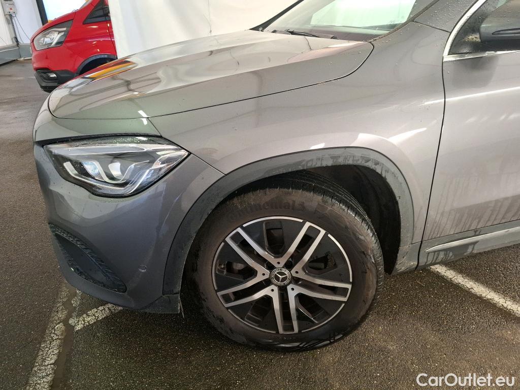  Mercedes  GLA MERCEDES-BENZ  / 2020 / 5P / SUV 2.0  200 D BUSINESS LINE DCT #13
