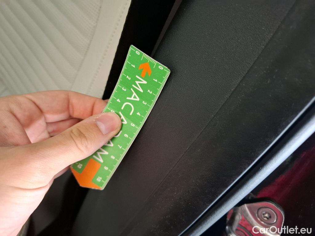  Land Rover  Discovery LAND ROVER  Sport / 2019 / 5P / SUV 1.5 P300e PHEV AUTO 4WD S #2