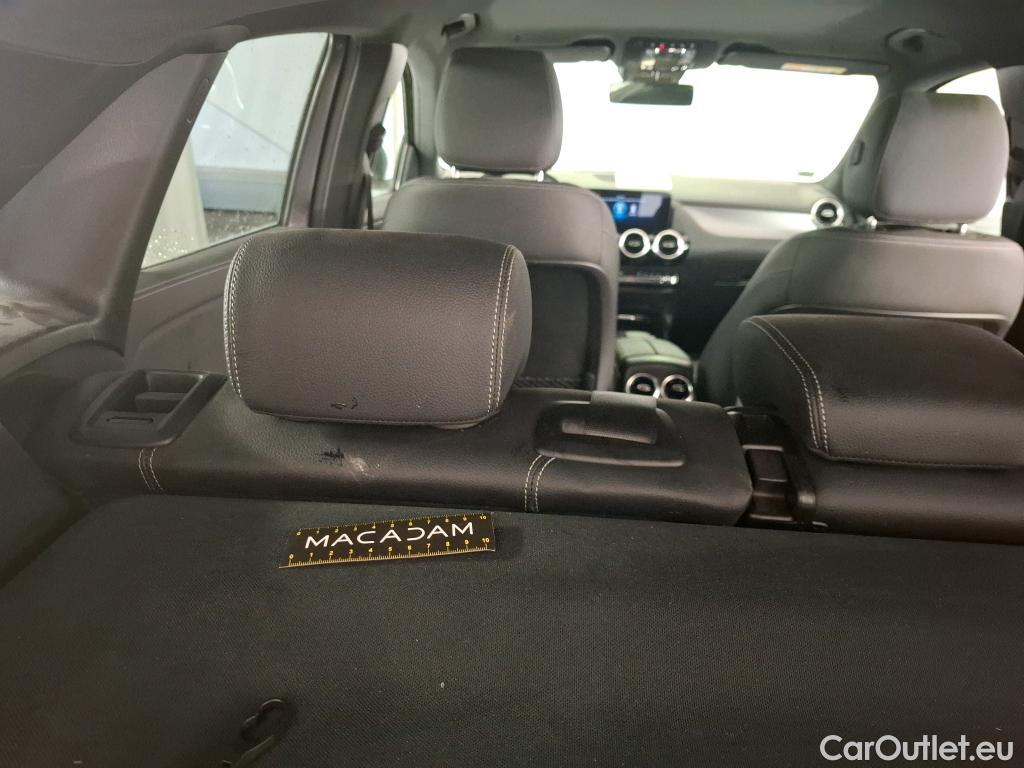  Mercedes  GLA MERCEDES-BENZ  / 2020 / 5P / SUV 2.0  200 D BUSINESS LINE DCT #6