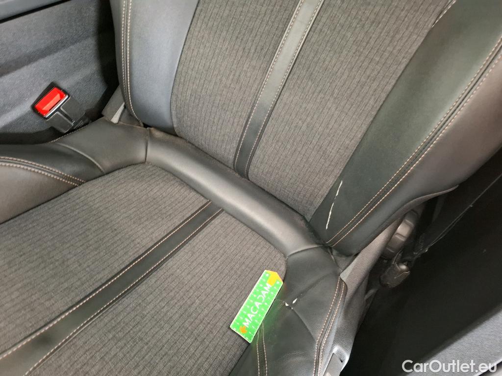  Peugeot  3008  GT Line 1.5 HDi 130CV BVA8 E6dT #3