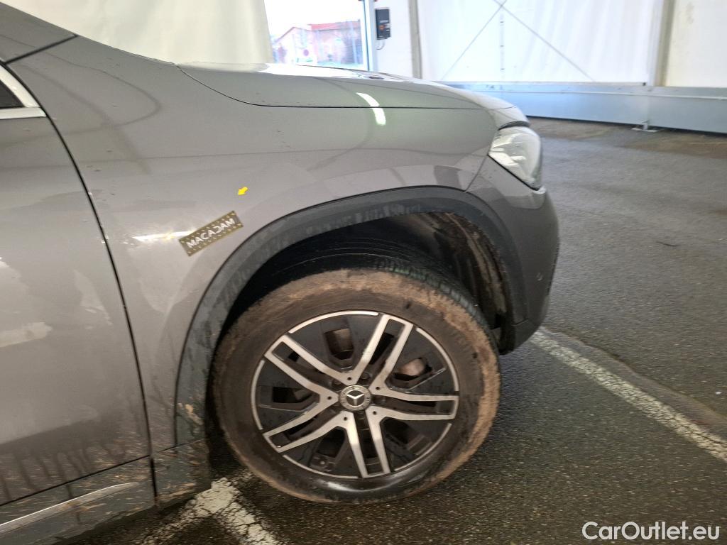  Mercedes  GLA MERCEDES-BENZ  / 2020 / 5P / SUV 2.0  200 D BUSINESS LINE DCT #18