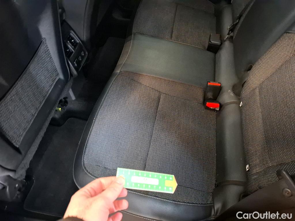  Renault  Captur RENAULT  / 2019 / 5P / SUV Intens E-Tech hybride recharg 160 - 21 #24