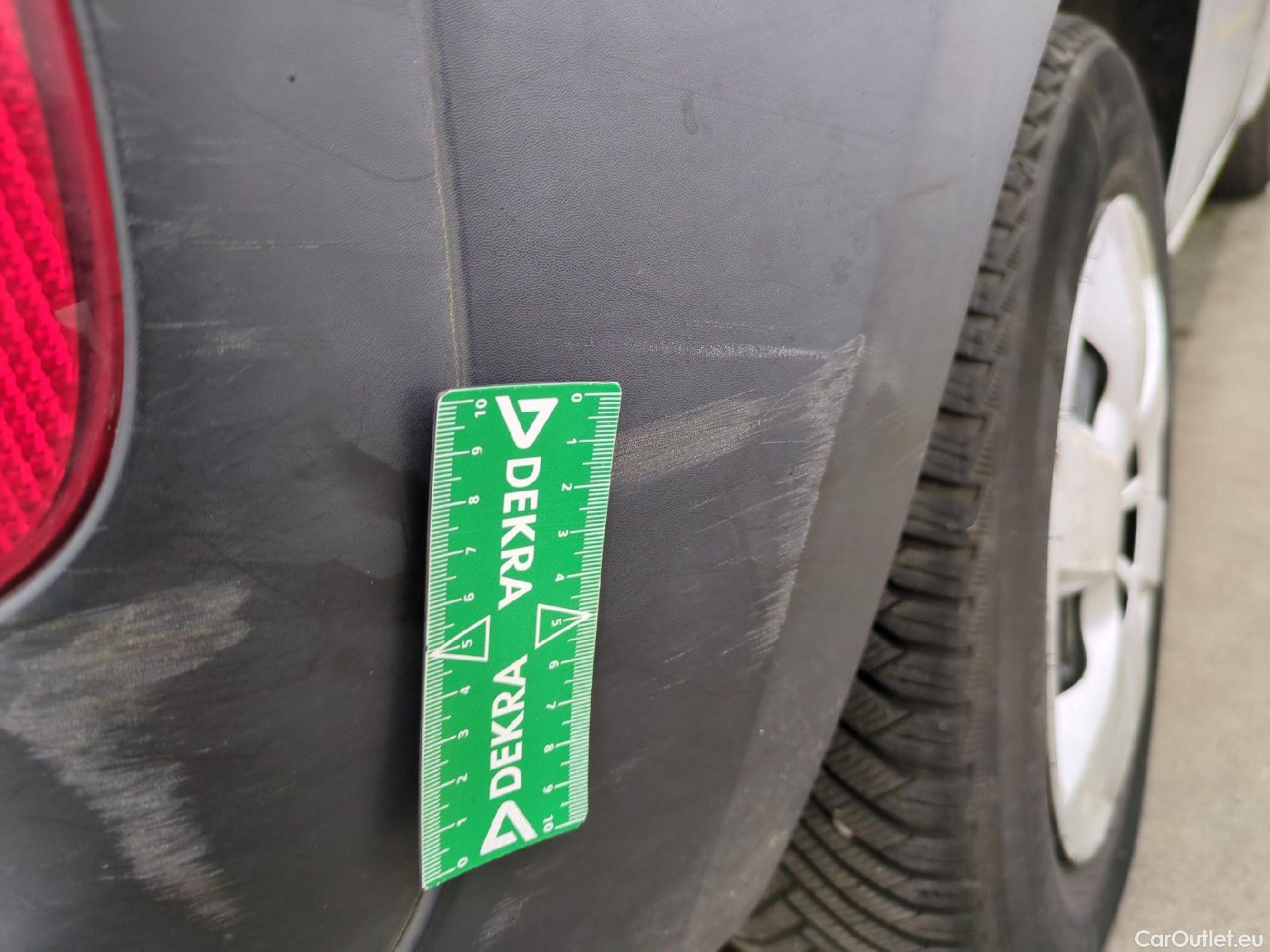  Renault  Kangoo  Express Extra (Série Spéciale) 1.5 dCi 90CV BVM5 E6 #68