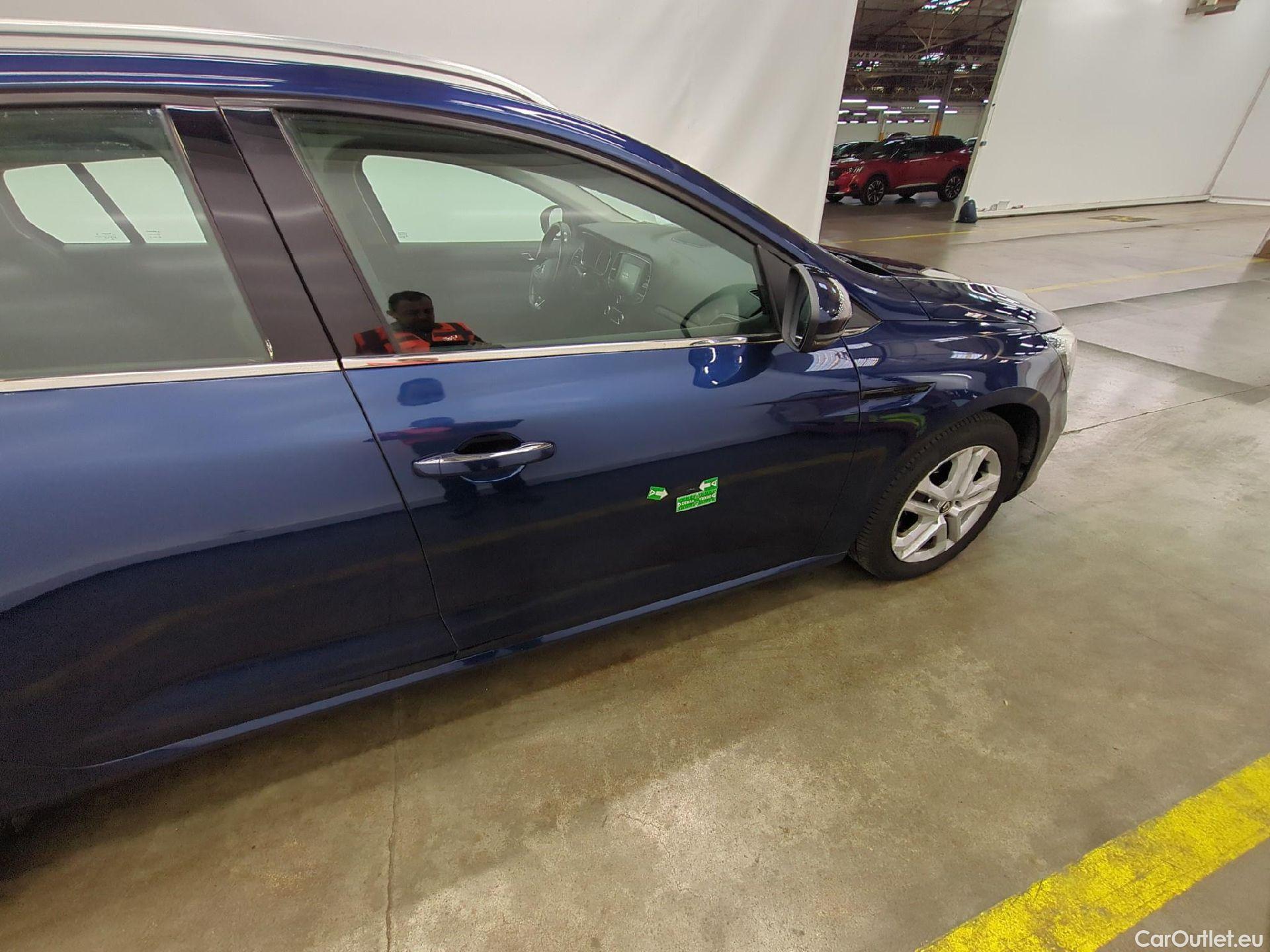  Renault  Megane  IV Grandtour Business 1.5 dCi 115CV BVA7 E6dT #16