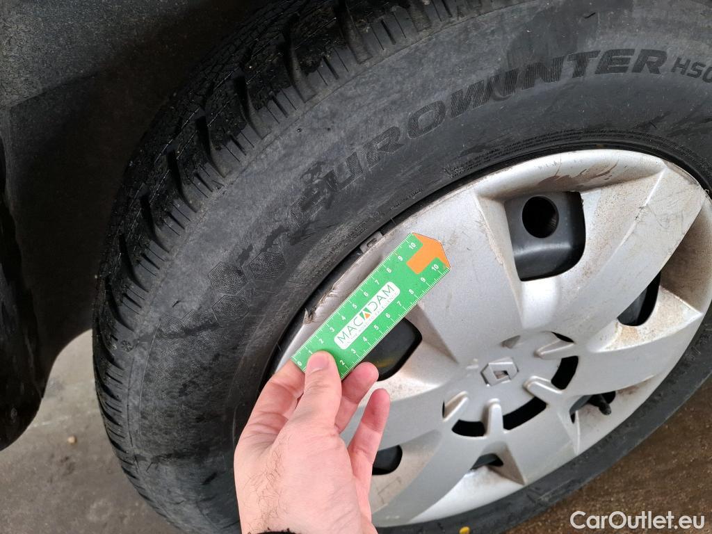  Renault  Kangoo  Express Maxi Extra (Série Spéciale) 1.5 #48