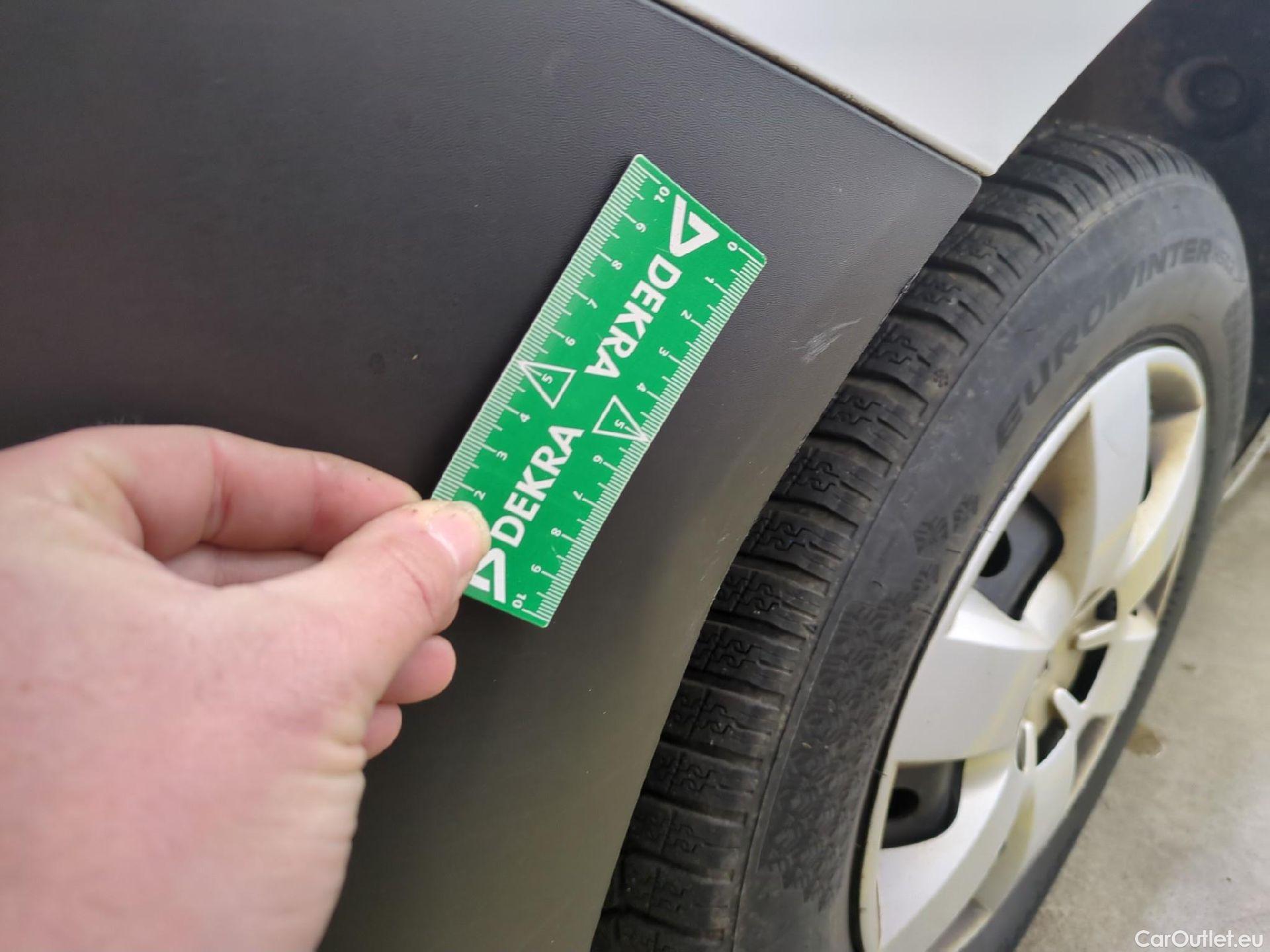  Renault  Kangoo  II Express Maxi Extra (Série Spéciale) 1.5 dCi 95CV BVM6 E6dT #13