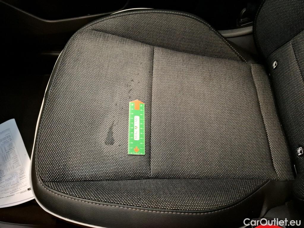  Renault  Captur RENAULT  / 2019 / 5P / SUV Intens E-Tech hybride recharg 160 - 21 #22