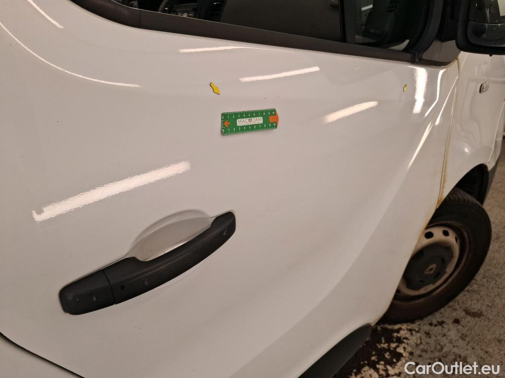  Renault  Trafic RENAULT  VU 4p Fourgon CA CF L2H1 1200 dCi 95 E6 #53