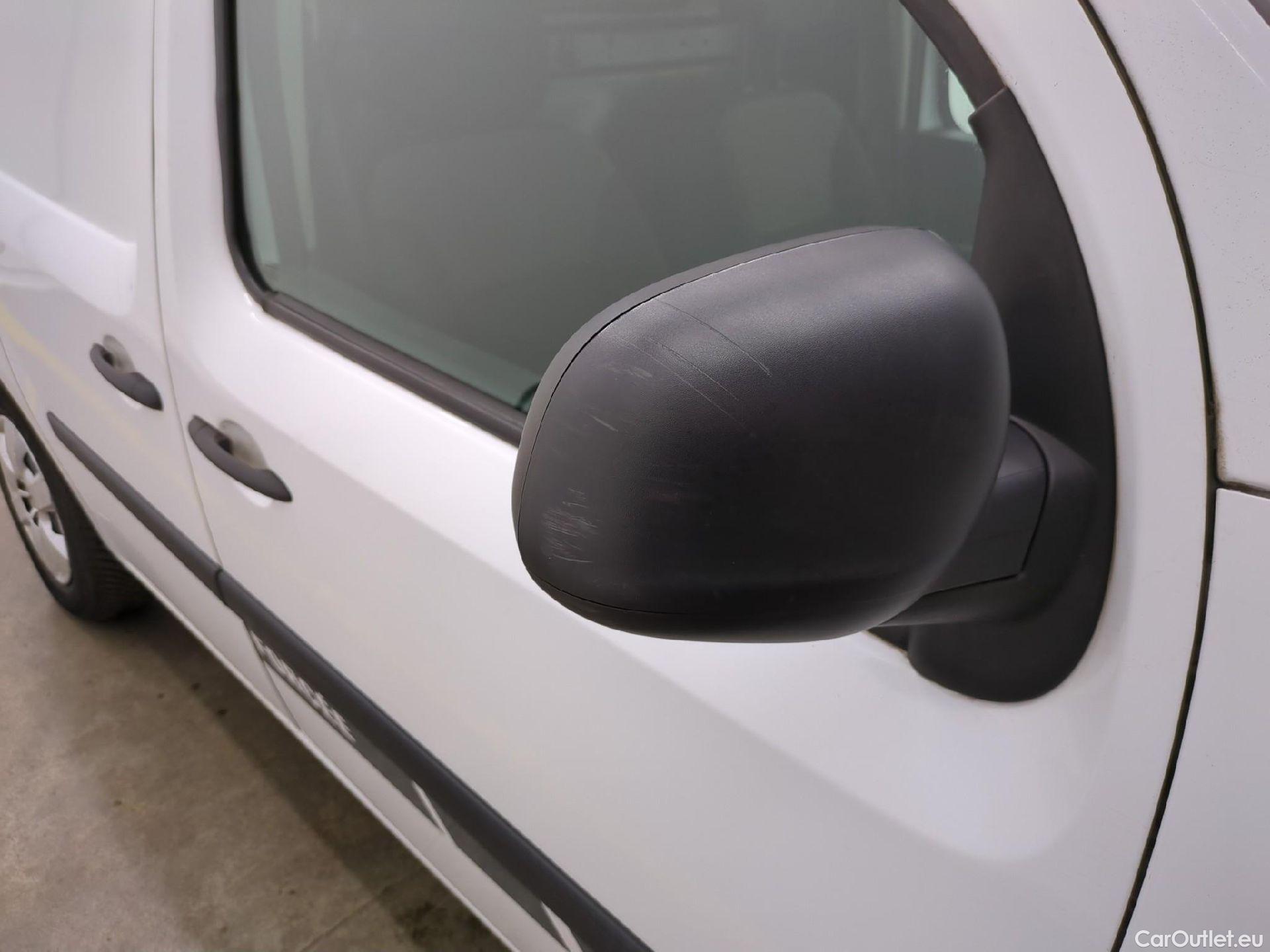  Renault  Kangoo  Express Extra (Série Spéciale) 1.5 dCi 90CV BVM5 E6 #15