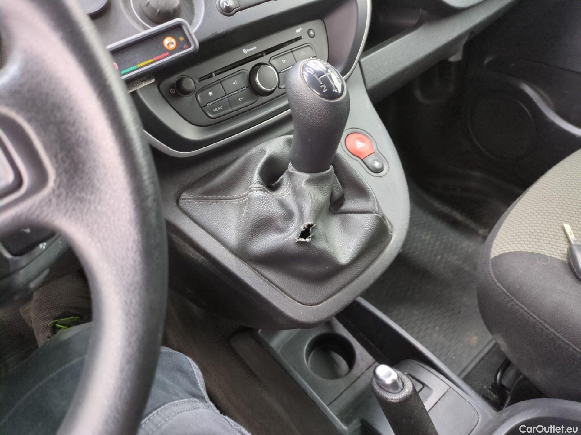  Renault  Kangoo  Express Extra (Série Spéciale) 1.5 dCi 90CV BVM5 E6 #3