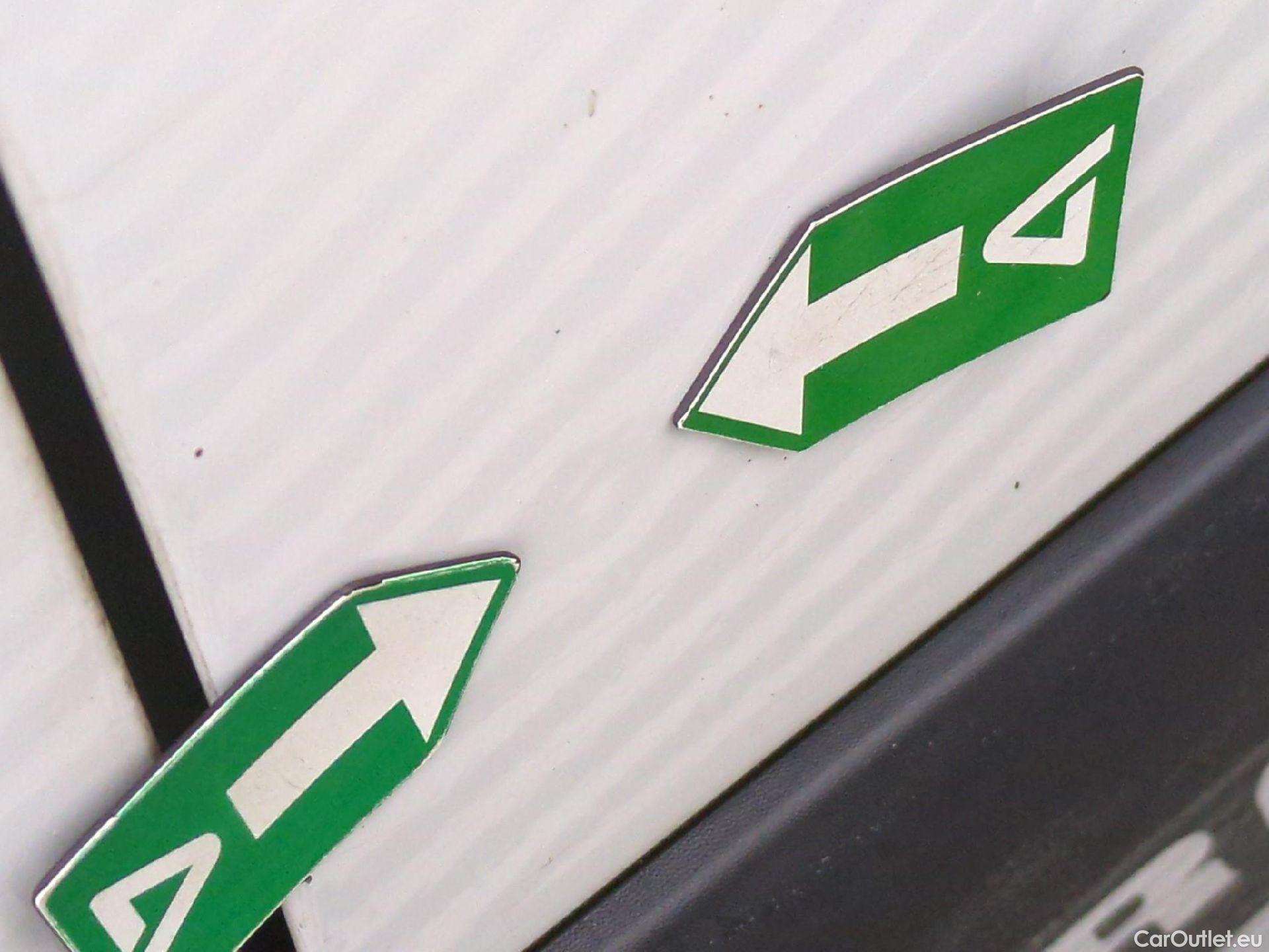  Renault  Kangoo  Express Extra (Série Spéciale) 1.5 dCi 90CV BVM5 E6 #30