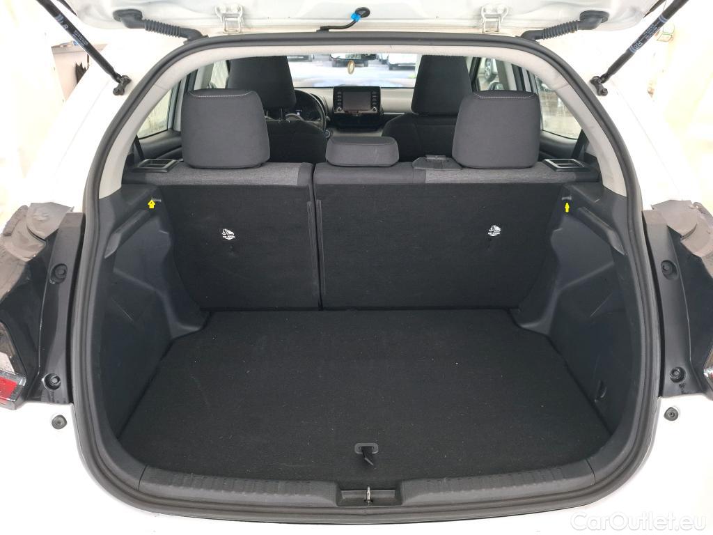  Toyota  Yaris TOYOTA  Hybride / 2019 / 5P / Berline Hybride 116h France Business Stage Acad #1