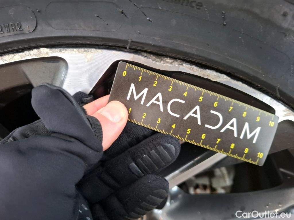  Toyota  Corolla TOYOTA  / 2018 / 5P / Berline Hybride 122h Collection #15