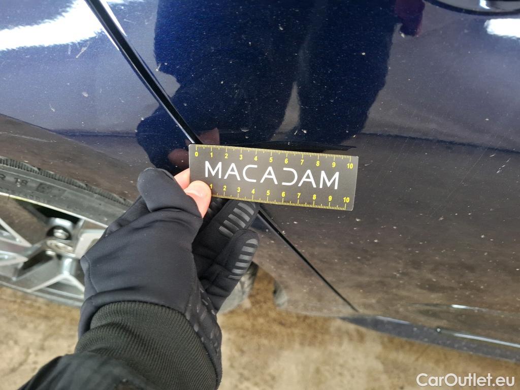  Toyota  Corolla TOYOTA  / 2018 / 5P / Berline Hybride 122h Collection #58