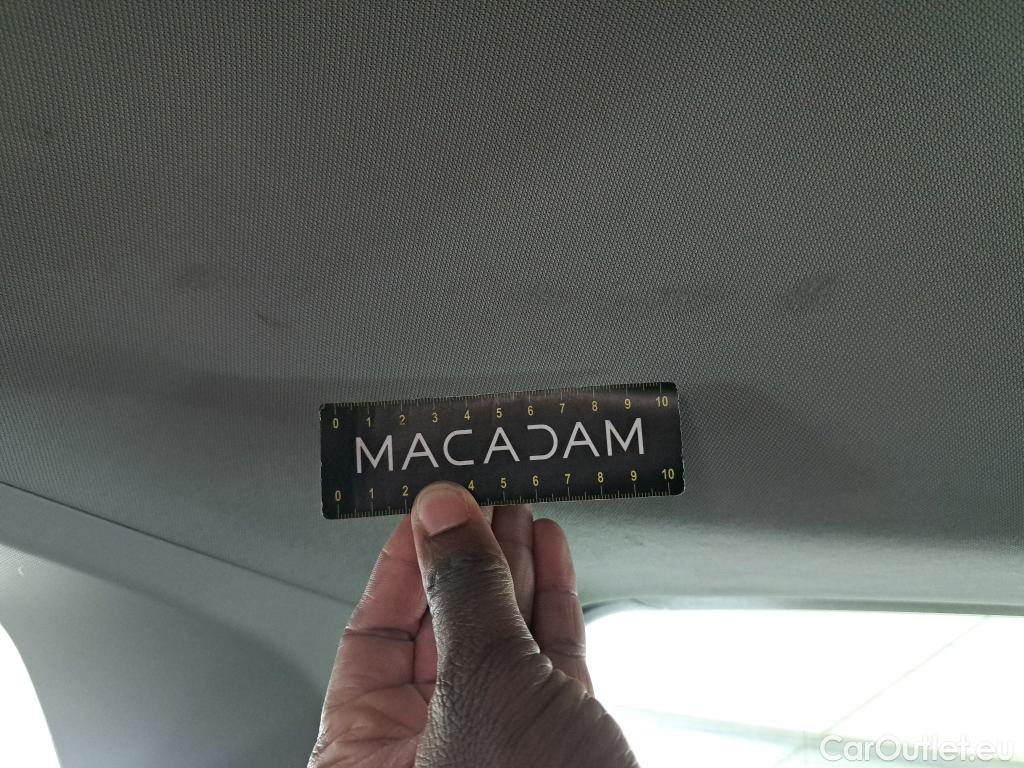  Volkswagen  Tiguan VOLKSWAGEN  / 2020 / 5P / SUV 2.0 TDI 150 DSG7 Life Business #13