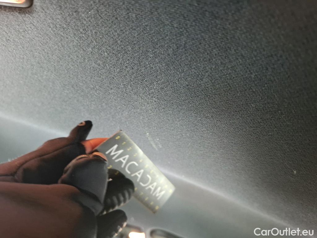  Toyota  Corolla TOYOTA  / 2018 / 5P / Berline Hybride 122h Collection #56