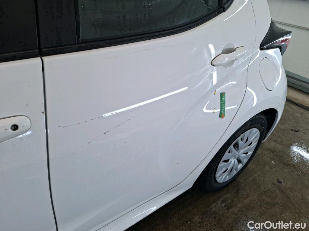  Toyota  Yaris TOYOTA  Hybride / 2019 / 5P / Berline Hybride 116h France Business Stage Acad #4