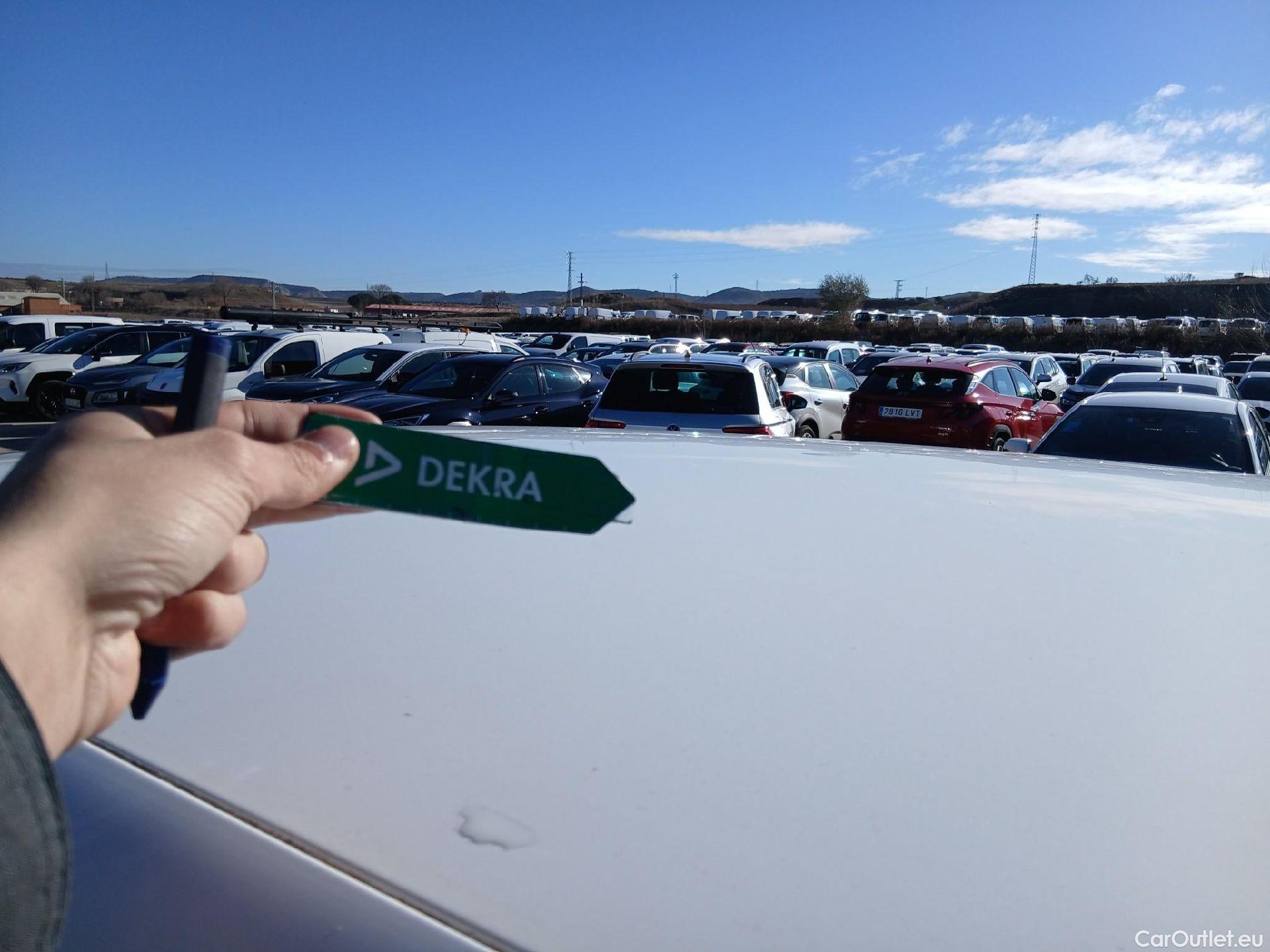  Citroen  C4 Grand Picasso CITROEN Grand C4 Spacetourer / 2016 / 5P / monovolumen BlueHDi 96KW (130CV) S&S Live #15