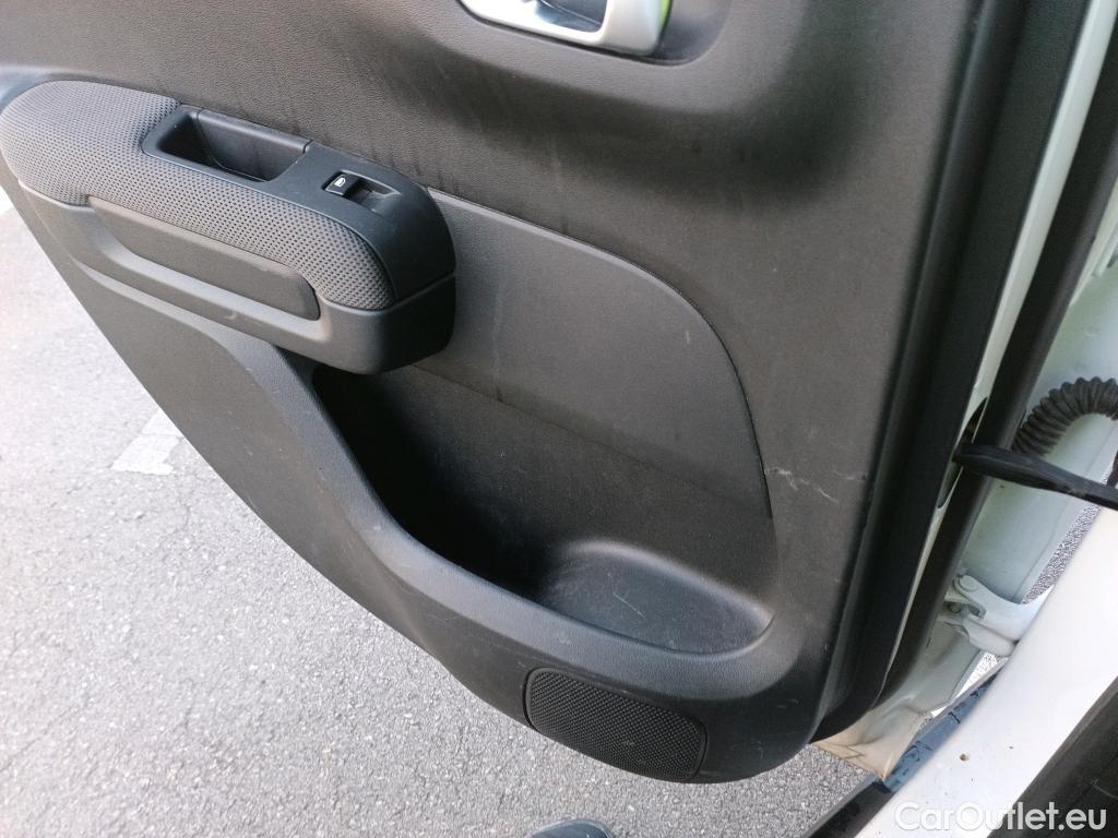  Citroen  C3 CITROEN  Aircross / 2017 / 5P / todoterreno BlueHDi 73kW (100CV) S&S SHINE #15