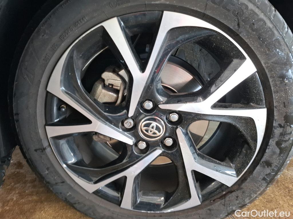  Toyota  C-HR TOYOTA  / 2016 / 5P / SUV 2.0 HYBRIDE 184 COLLECTION #19