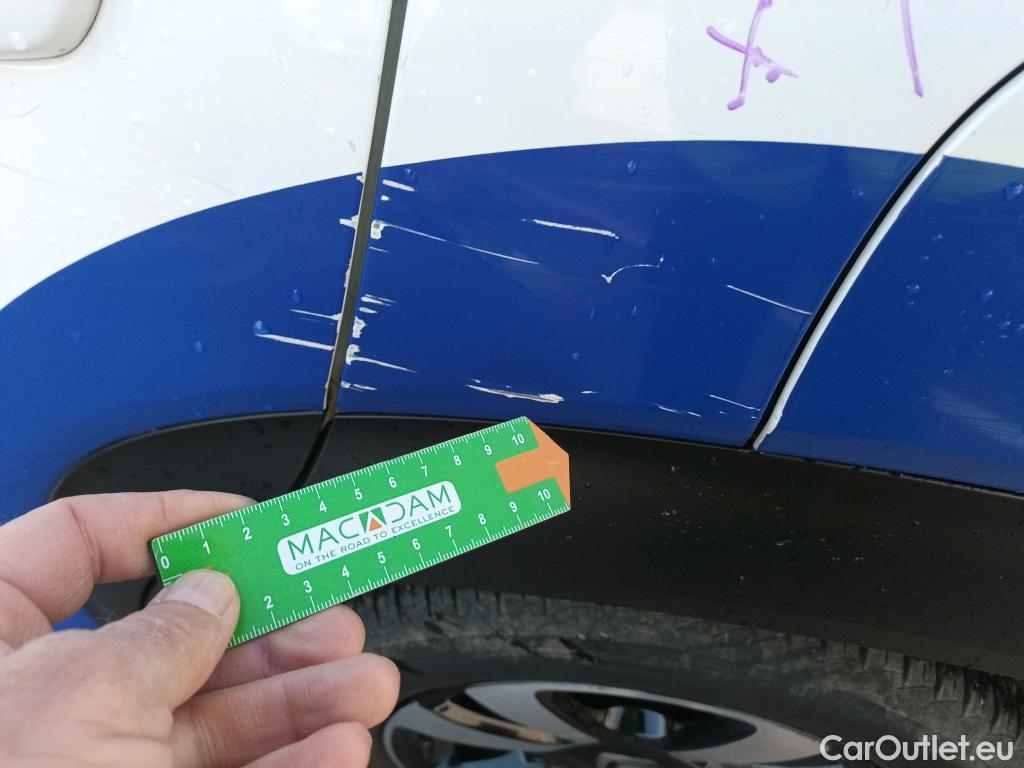  Citroen  C3 CITROEN  Aircross / 2017 / 5P / todoterreno BlueHDi 73kW (100CV) S&S SHINE #26