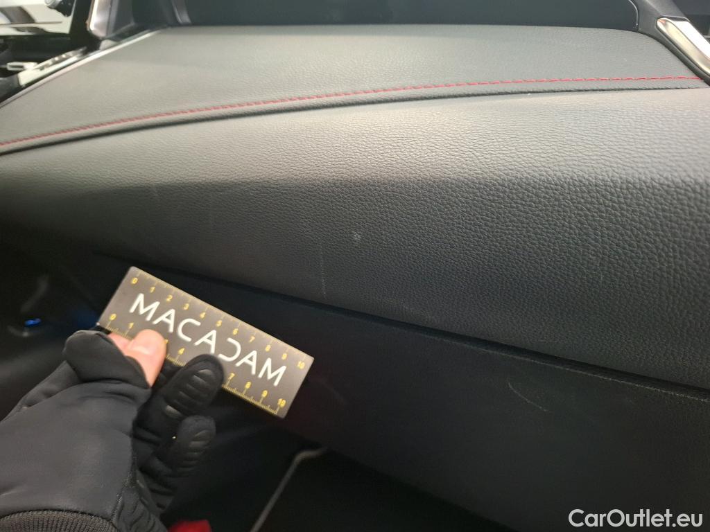  Toyota  Corolla TOYOTA  / 2018 / 5P / Berline Hybride 122h Collection #50