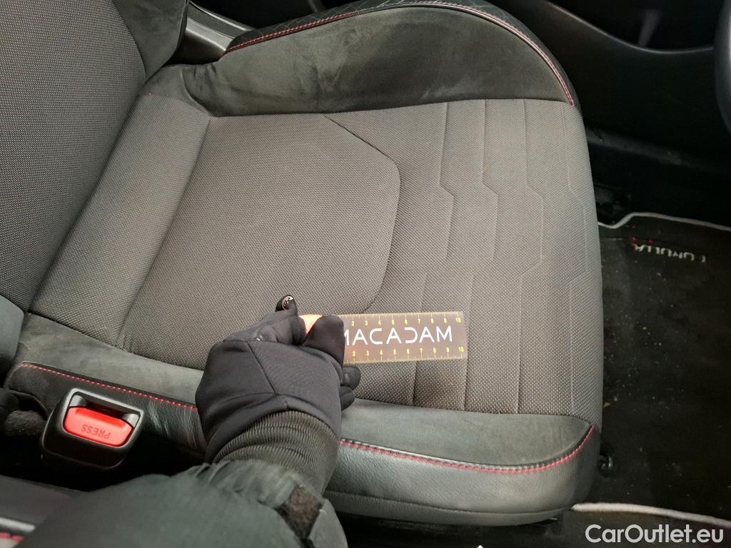  Toyota  Corolla TOYOTA  / 2018 / 5P / Berline Hybride 122h Collection #55