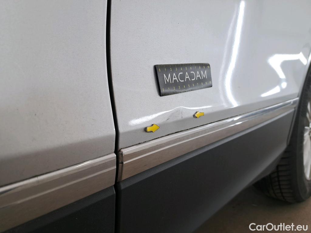  Volkswagen  Tiguan VOLKSWAGEN  / 2020 / 5P / SUV 2.0 TDI 150 DSG7 Life Business #3